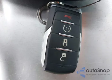 2021 Ram 1500 Big Horn 4X4 5'7 Box z USA, uszkodzony, nr VIN 1C6SRFFT6MN646291